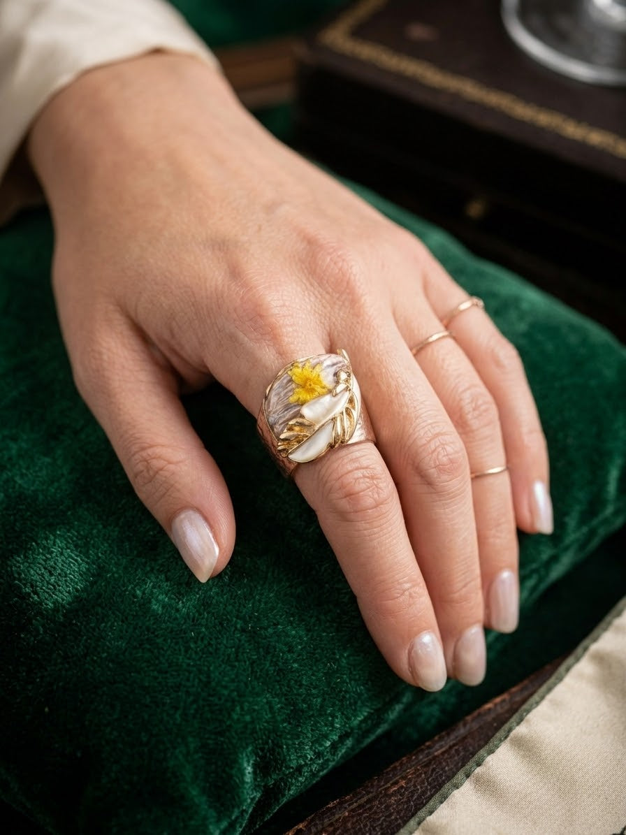 Anello - Fiore di paglia su fascia smaltata