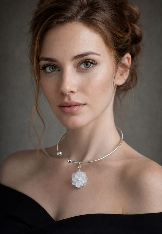 Collier - Fiore ortensia bianca