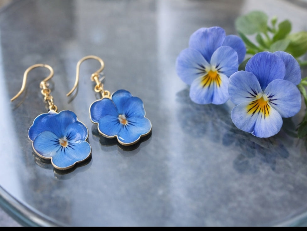 Orecchini - Fiore violetta azzurra