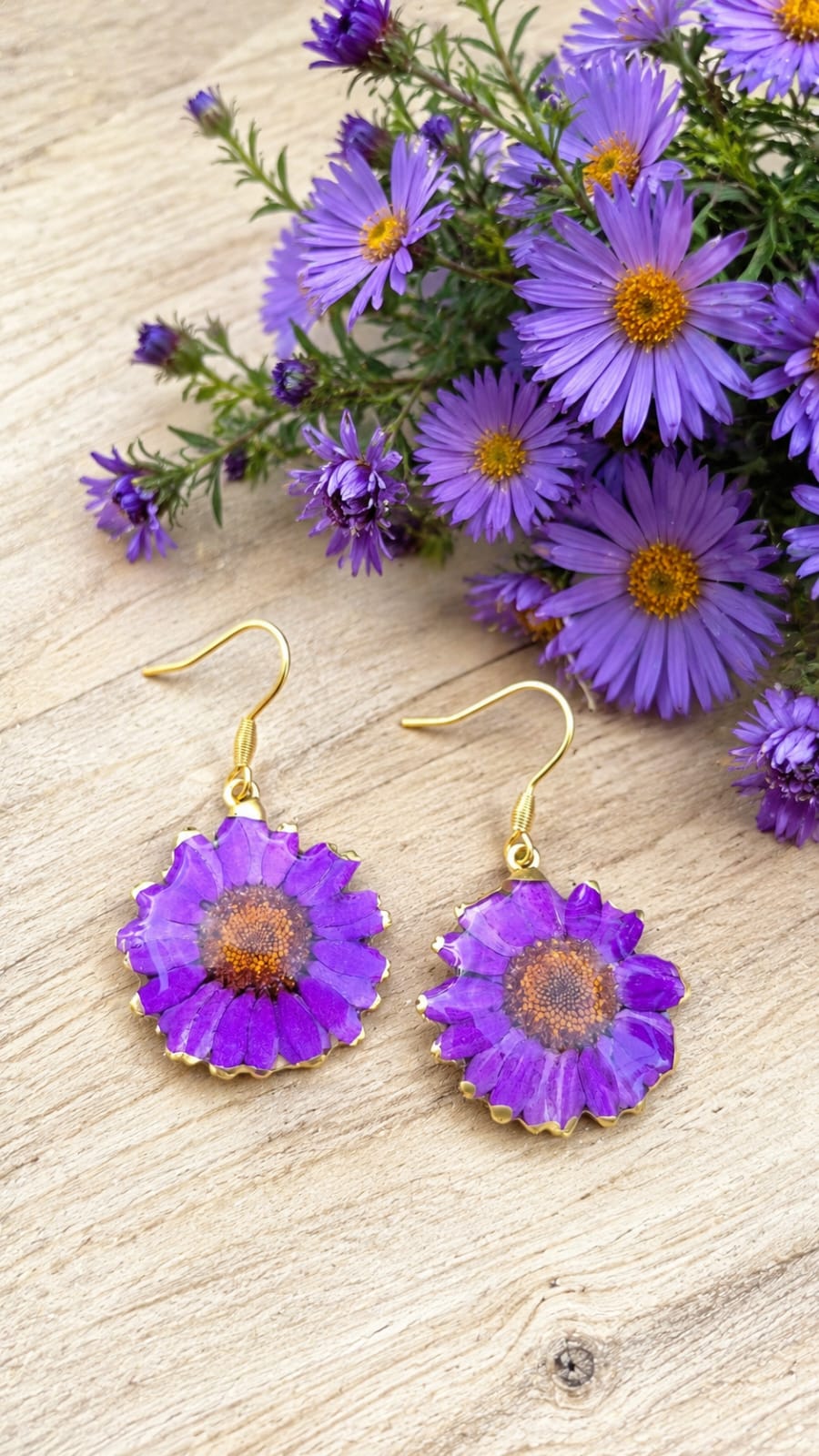 Orecchini - Fiore margherita viola